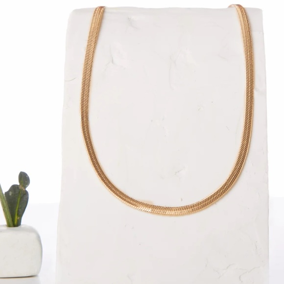 Gold Herringbone Necklace - Picture 1 of 1
